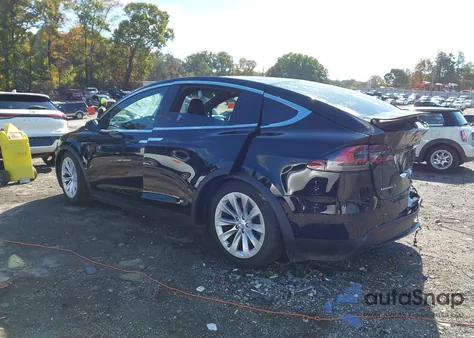 2019 Tesla Model X 100D/75D/Long Range из США, поврежденный, VIN 5YJXCAE24KF154544